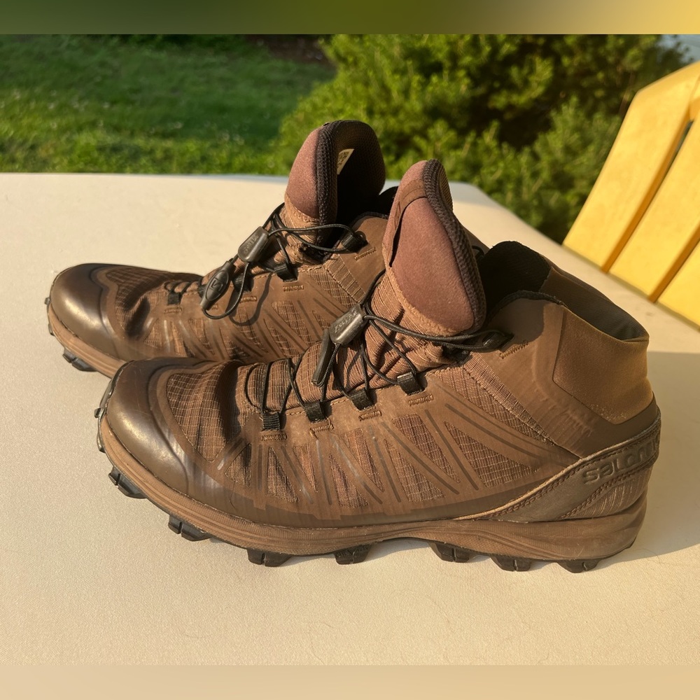 Men’s Brown Salomon speed assault quarter boot